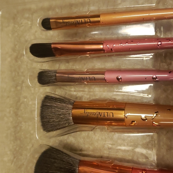 Ulta Beauty Makeup New Nib Disney Pixar Nemo Makeup Brushes Ulta